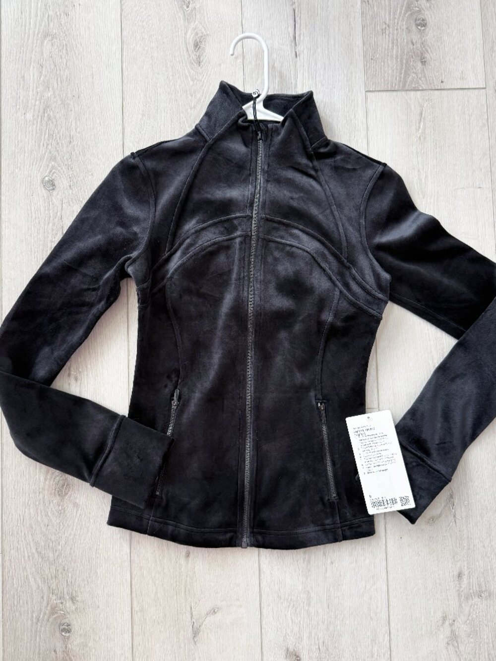 Lululemon - Black Velvet Define Jacket - Size 6